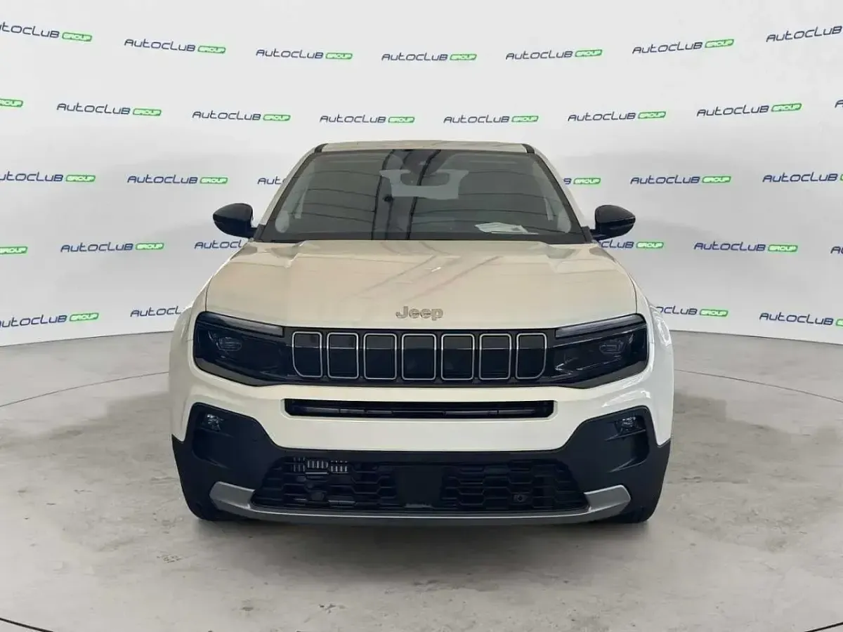Uusi Jeep Avenger Summit 109 HP (80 kW) 2025 Katumaasturi