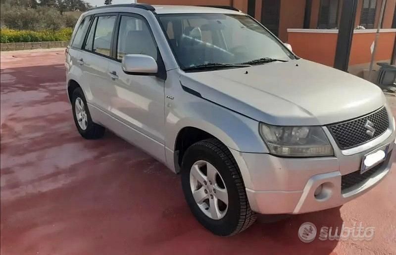 Usata Suzuki Grand Vitara 2006 Grigio SUV