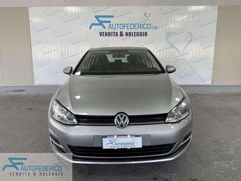 Usata VW Golf VII Trendline 105 CV (77 kW) 2013 Grigio Utilitaria