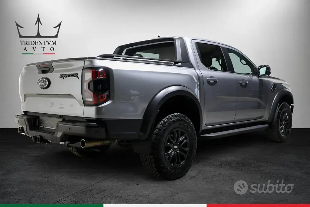 Usata Ford Ranger Raptor 292 CV (214 kW) 2024 Grigio Pick-up