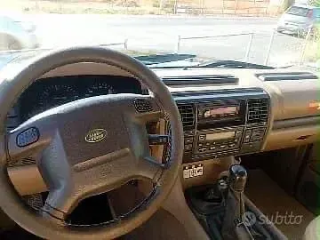 Usata Land Rover Discovery 2 138 CV (101 kW) 2000 Verde SUV