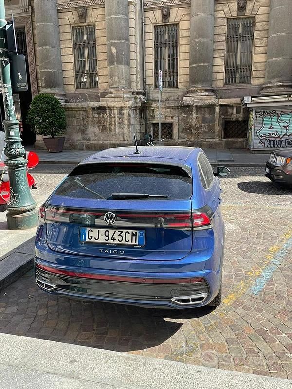Usata VW Taigo 110 CV (80 kW) 2022 Blu SUV