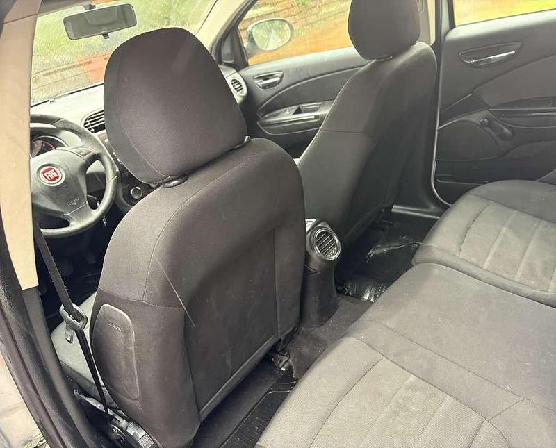 Usata Fiat Bravo Dynamic 120 CV (88 kW) 2010 Utilitaria