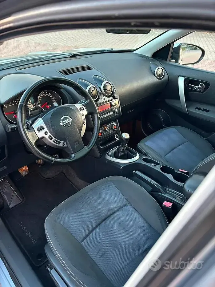 Usata Nissan Qashqai +2 150 CV (110 kW) 2011 Grigio SUV
