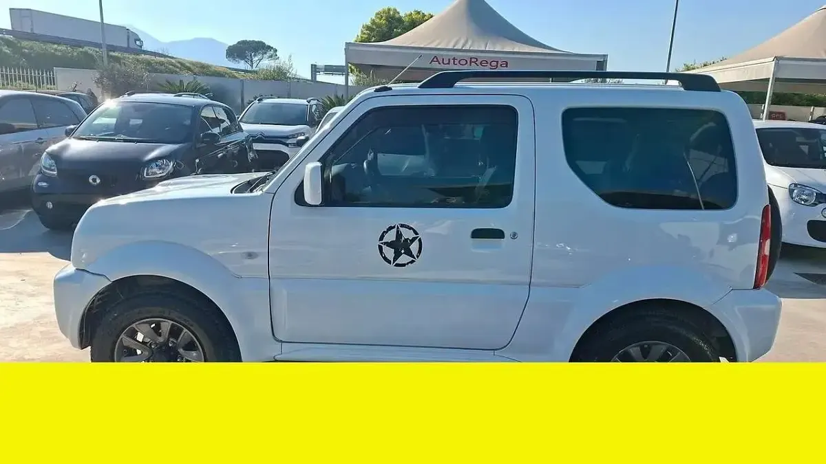 Usata Suzuki Jimny 86 CV (63 kW) 2017 Other SUV