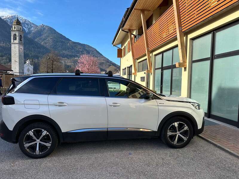 Usato 2018 Peugeot 5008 1.5 Diesel 131 CV (16.000 €)