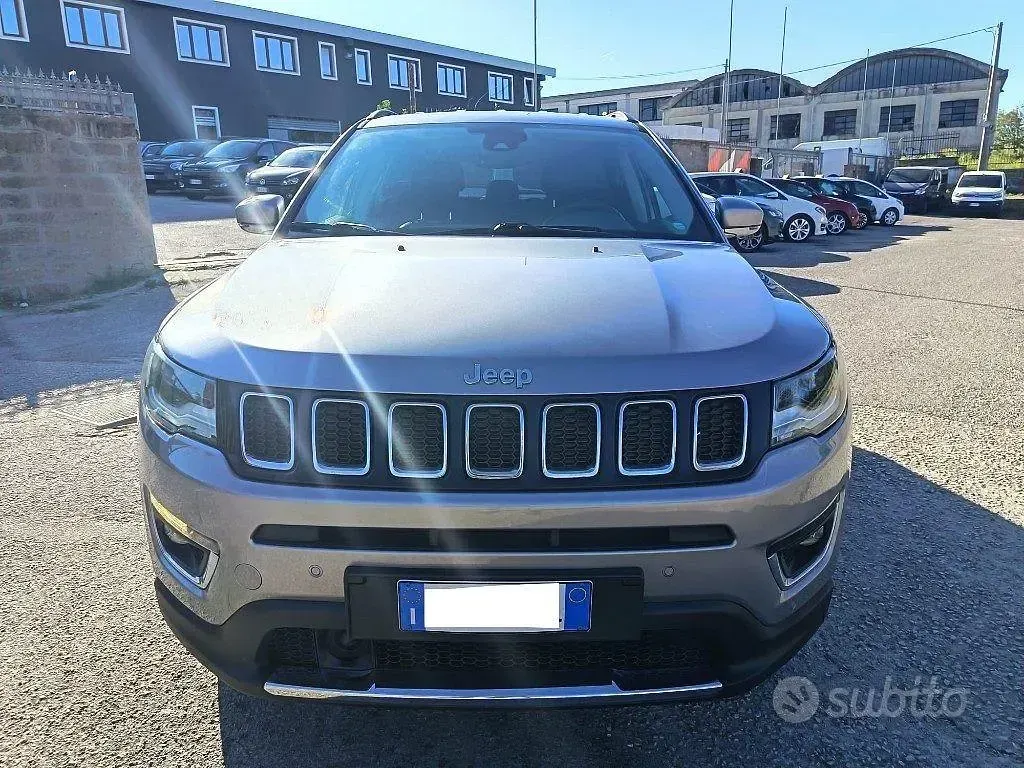 Usata Jeep Compass Limited 120 CV (88 kW) 2018 Grigio SUV