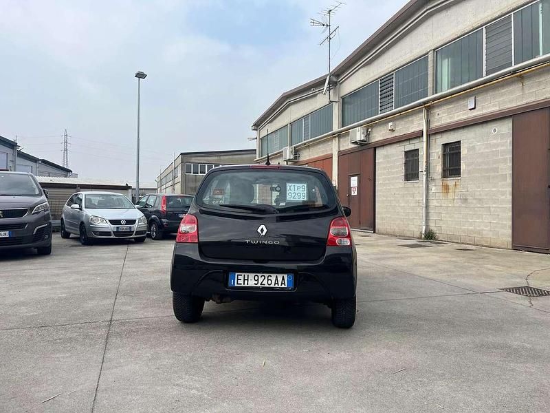 Usado Renault Twingo 76 HP (55 kW) 2011 Preto Citadino