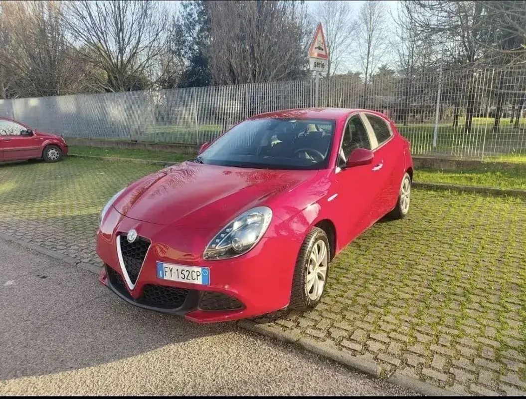Usata Alfa Romeo Giulietta Business 120 CV (88 kW) 2019 Utilitaria