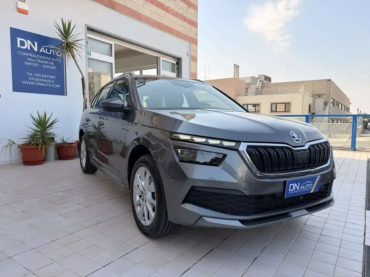 Usata Skoda Kamiq Style 110 CV (80 kW) 2023 Grigio SUV
