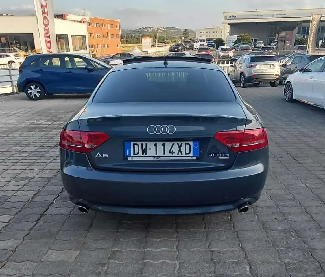 Usata Audi A5 239 CV (175 kW) 2009 Blu/azzurro Coupé