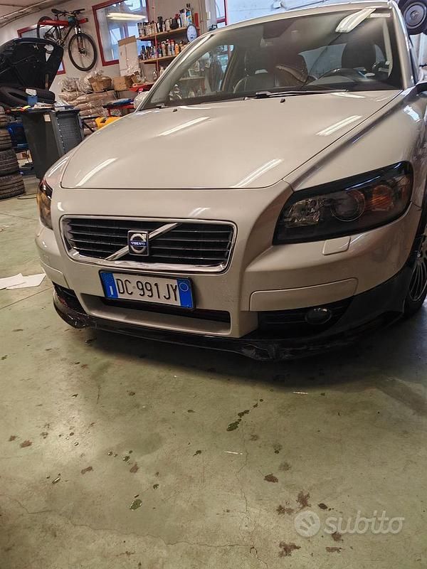 Usata Volvo C30 260 CV (191 kW) 2007 Utilitaria