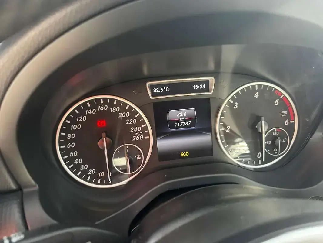Usata Mercedes A180 Premium 109 CV (80 kW) 2013 Utilitaria