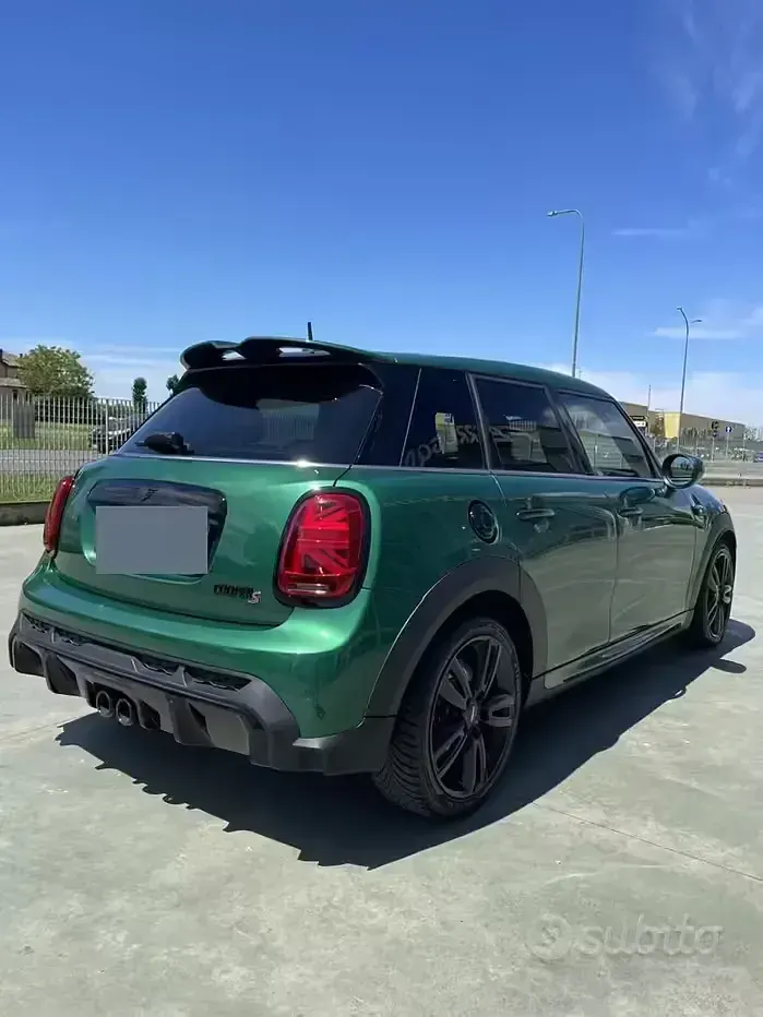 Usata Mini Cooper S 178 CV (130 kW) 2024 Verde Utilitaria