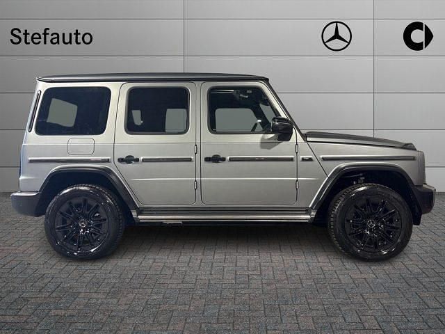 Nuova Mercedes G580 222 kW (303 CV) 2025 Grigio SUV