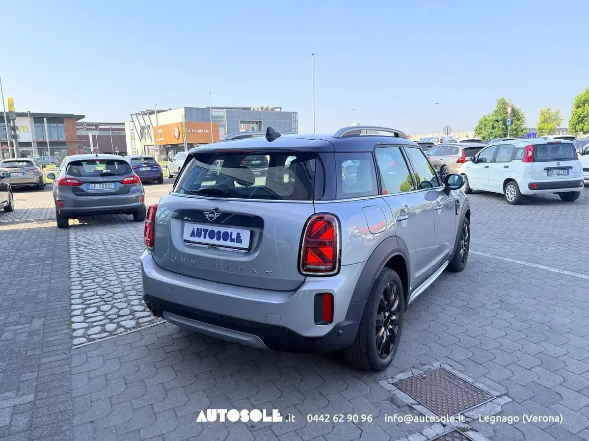Usata Mini Cooper Countryman Classic 136 CV (100 kW) 2023 Melting silver SUV