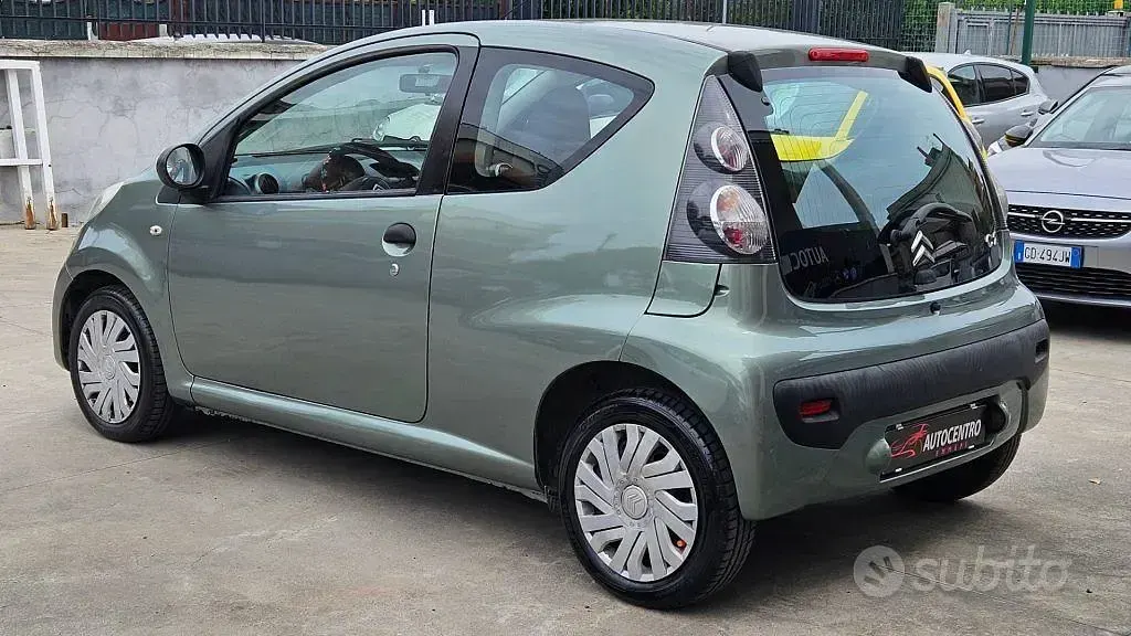 Usata Citroën C1 68 CV (50 kW) 2009 Bronzo Utilitaria
