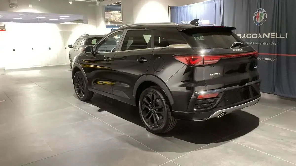 Nuova EVO Evo 7 174 CV (127 kW) 2026 Nero SUV