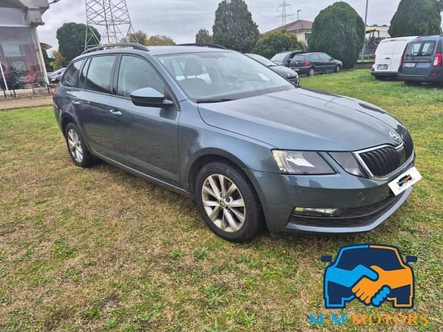Usata Skoda Octavia Ambition 131 CV (96 kW) 2020 Azzurro Station wagon