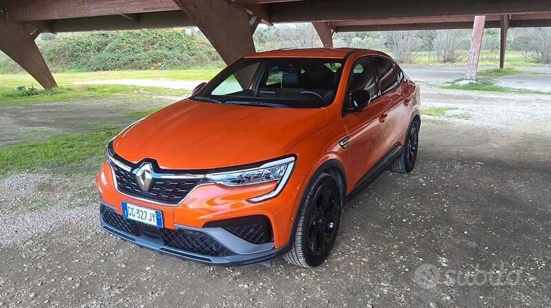 Usata Renault Arkana R.S. 145 CV (106 kW) 2021 Arancione SUV