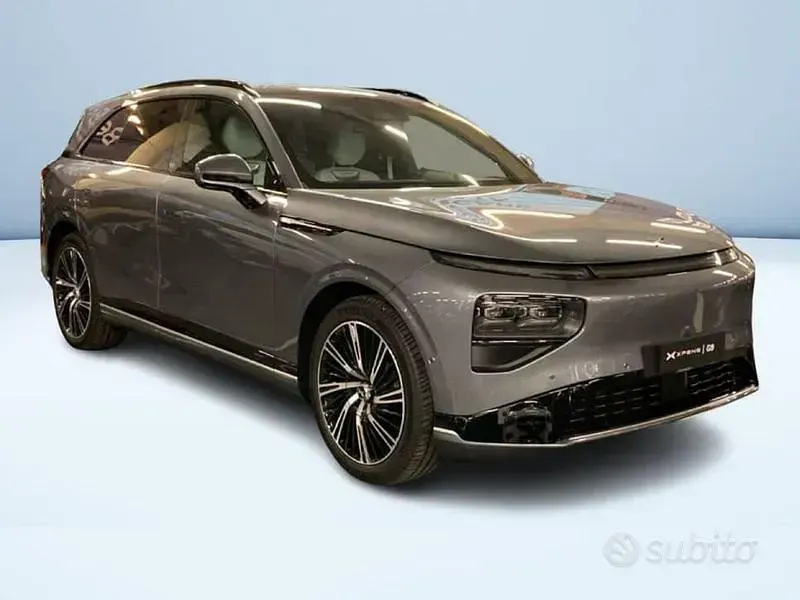 Usata XPENG G9 AWD Performance 405 kW (551 CV) 2026 Grigio SUV