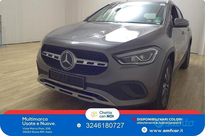 Usata Mercedes GLA180 116 CV (85 kW) 2022 Grigio SUV
