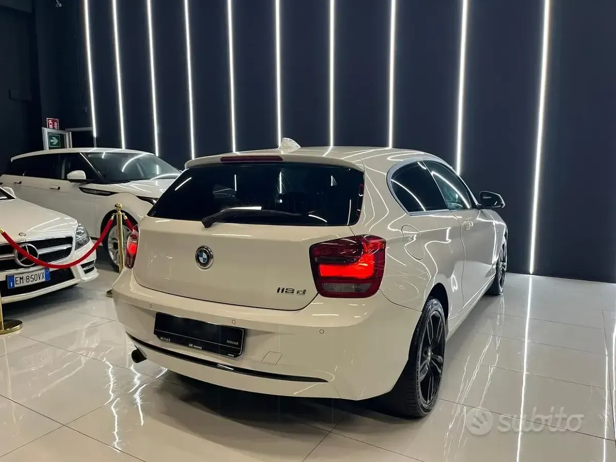 Usata BMW 118 M Sport 143 CV (105 kW) 2013 Bianco Utilitaria