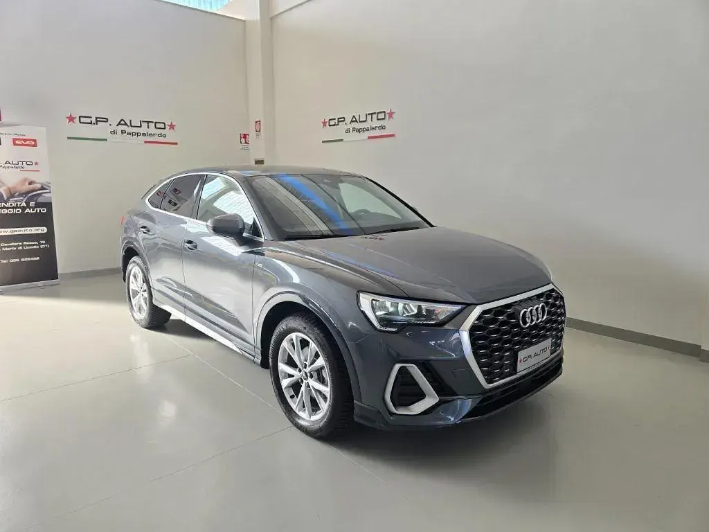 Usata Audi Q3 Sportback S-Line 150 CV (110 kW) 2024 Giallo SUV