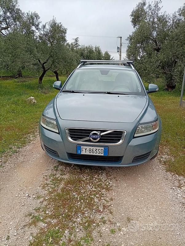 Usata Volvo V50 108 CV (79 kW) 2009 Blu Station wagon