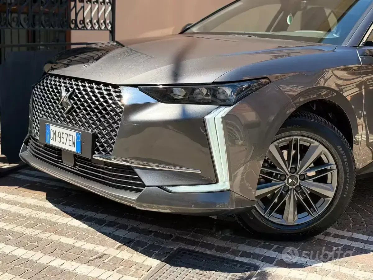 Usata DS Automobiles DS4 Bastille 131 CV (96 kW) 2022 Grigio SUV