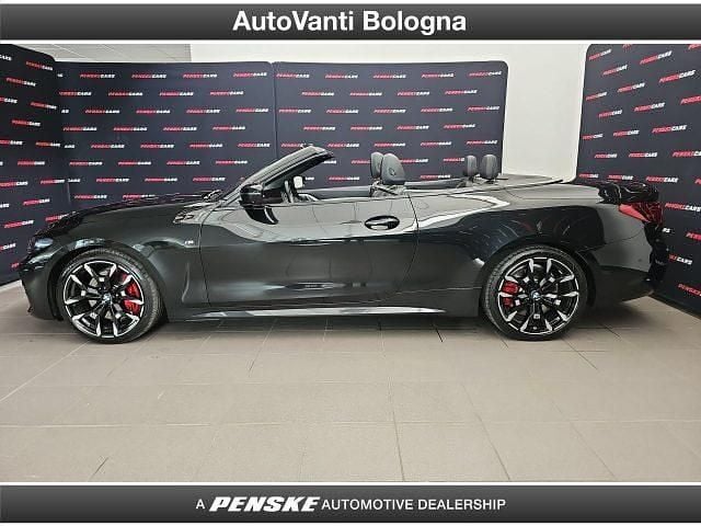 Usata BMW 420 M Sport 190 CV (139 kW) 2025 Nero Cabrio