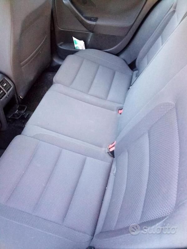 Usata VW Golf V 2007 Blu Berlina