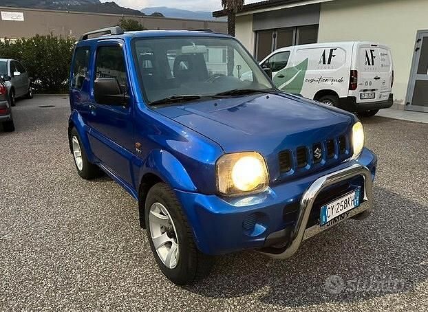 Usata Suzuki Jimny 85 CV (62 kW) 2005 Blu SUV