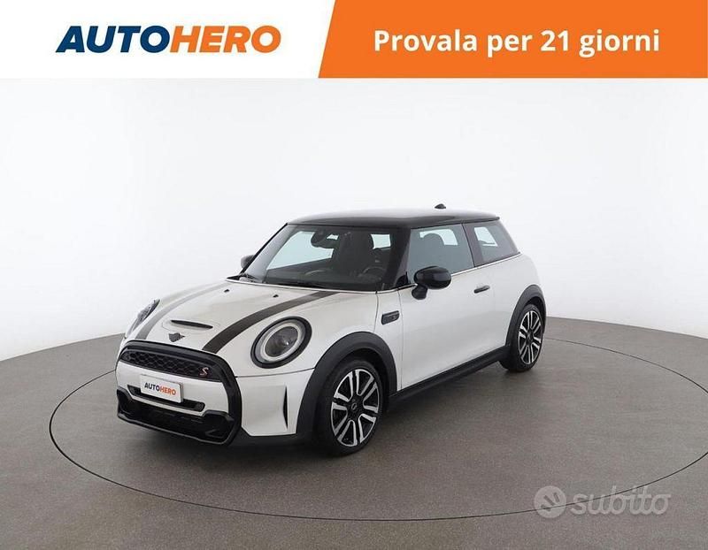 Bianco Usata 2023 Mini Cooper S Essential Due volumi | 25.899 € (Super prezzo) - Immagine 1/2