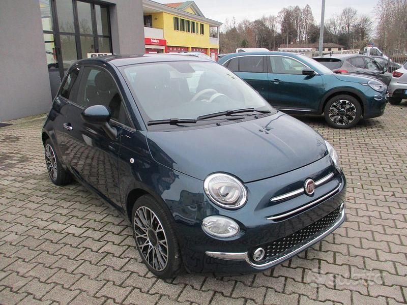Usata Fiat 500 Dolcevita 69 CV (50 kW) 2023 Blu Utilitaria
