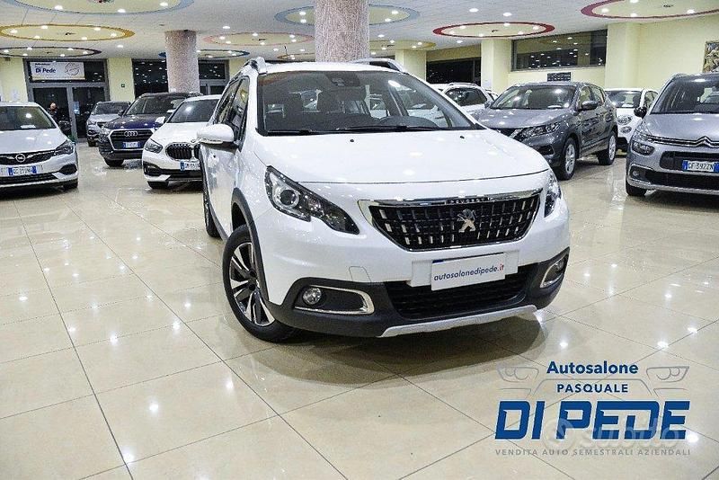Usata Peugeot 2008 Allure 102 CV (75 kW) 2019 Bianco SUV