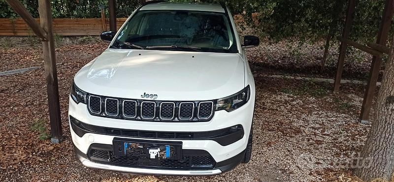 Usata Jeep Compass 190 CV (139 kW) 2021 Bianco SUV