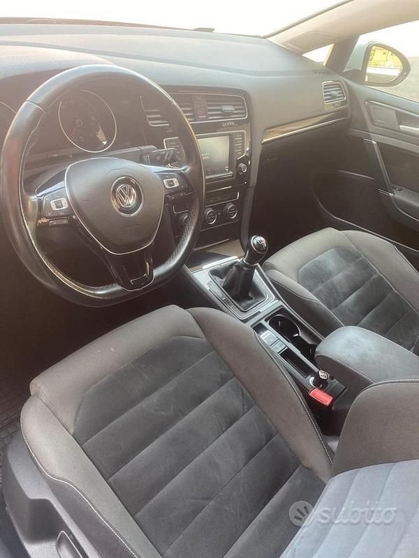 Usata VW Golf VII 115 CV (84 kW) 2015 Bianco Berlina