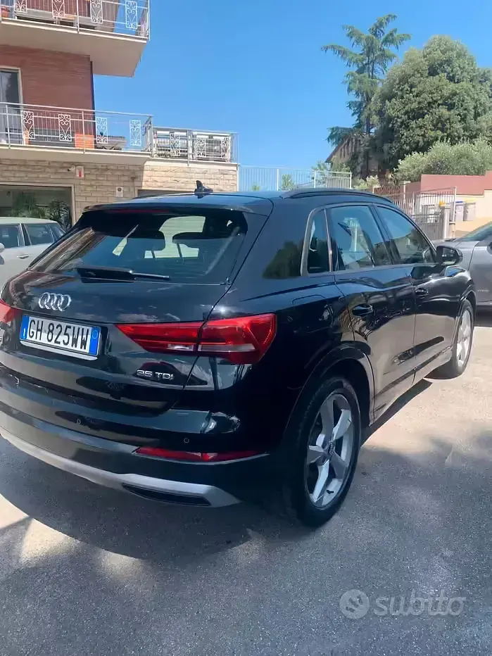 Usata Audi Q3 Advanced 150 CV (110 kW) 2021 Nero SUV