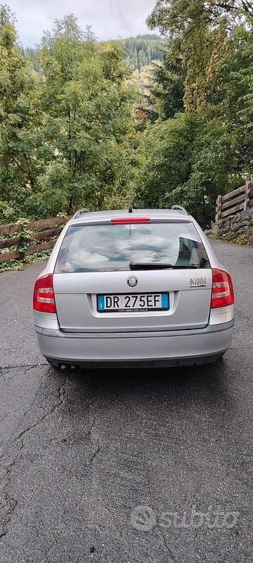 Usata Skoda Octavia 105 CV (77 kW) 2008 Grigio Station wagon