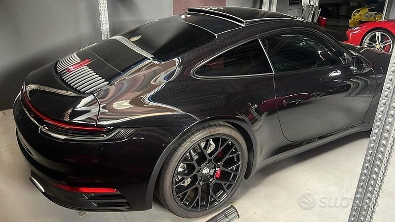 Usata Porsche 911 Carrera 4S 450 CV (330 kW) 2021 Nero Coupé