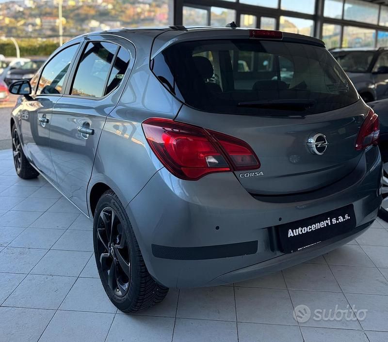 Usata Opel Corsa 69 CV (50 kW) 2019 Grigio Coupé