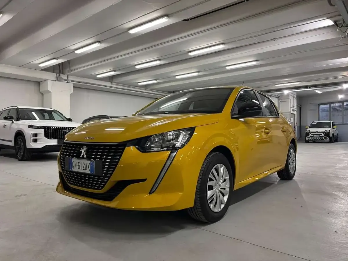 Usata Peugeot 208 Active 75 CV (55 kW) 2022 Giallo Utilitaria