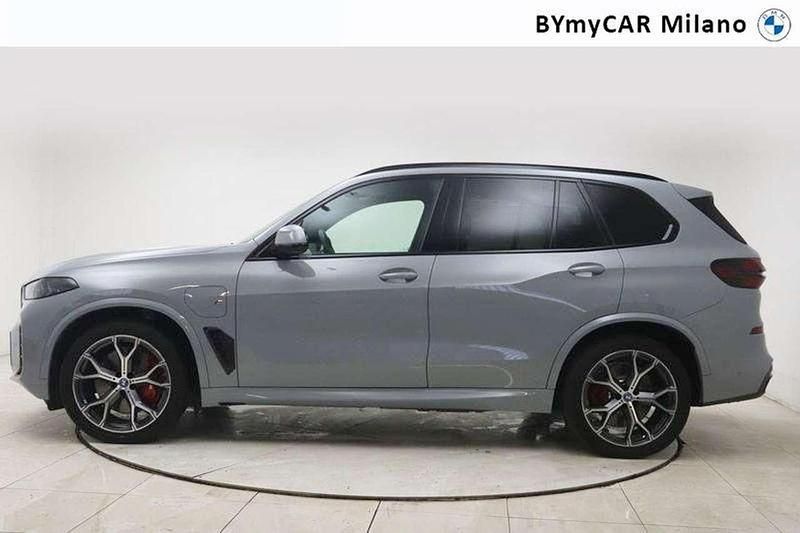 Usata BMW X5 M Sport 489 CV (359 kW) 2025 Brooklyn grey metallic SUV