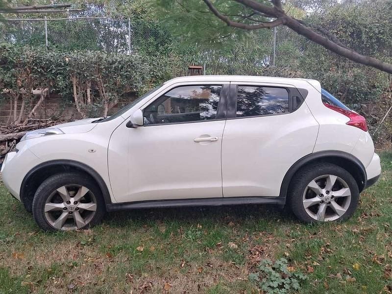 Usata Nissan Juke Visia 110 CV (80 kW) 2012 Bianco SUV