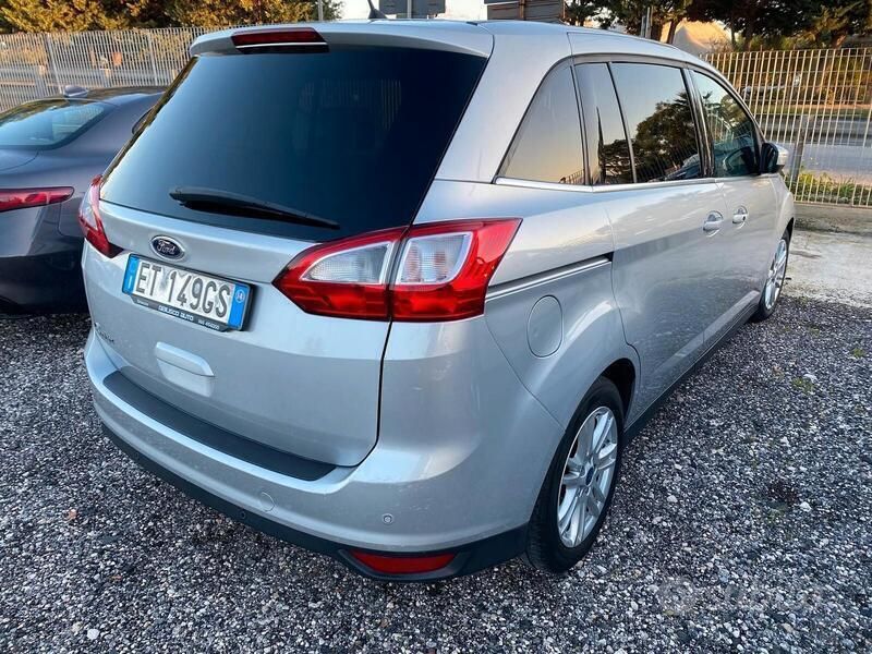 Usata Ford C-MAX Titanium 115 CV (84 kW) 2014 Argento Monovolume