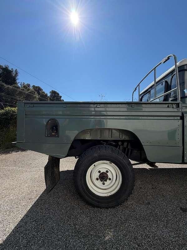 Usata Land Rover Defender 122 CV (89 kW) 2007 Verde Pick-up