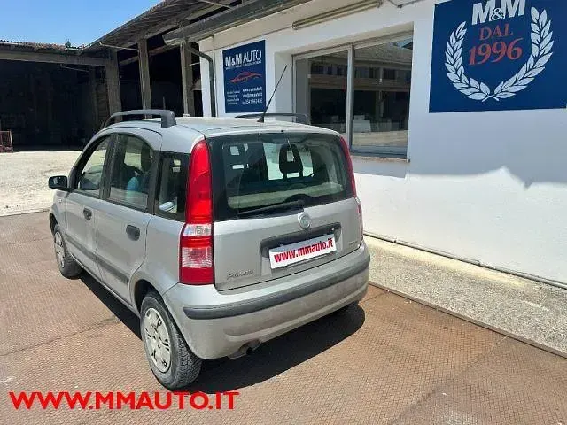 Usata Fiat Panda Dynamic 69 CV (50 kW) 2005 Argento Utilitaria