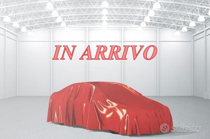 Arancione Usata 2015 Fiat Panda Lounge Tre volumi | 6999 € (Buon prezzo) - Immagine 1/1