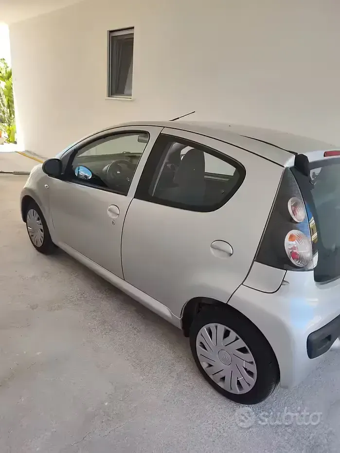 Usata Citroën C1 68 CV (50 kW) 2007 Grigio Utilitaria
